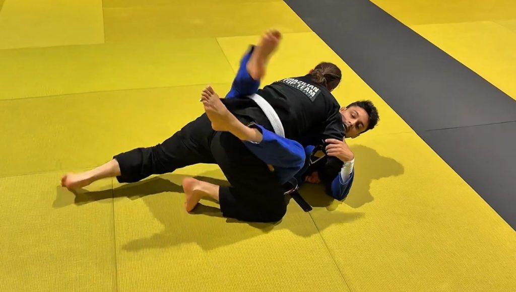 Escaping the back part 2 — BJJ technique at Banzai Jiu-Jitsu