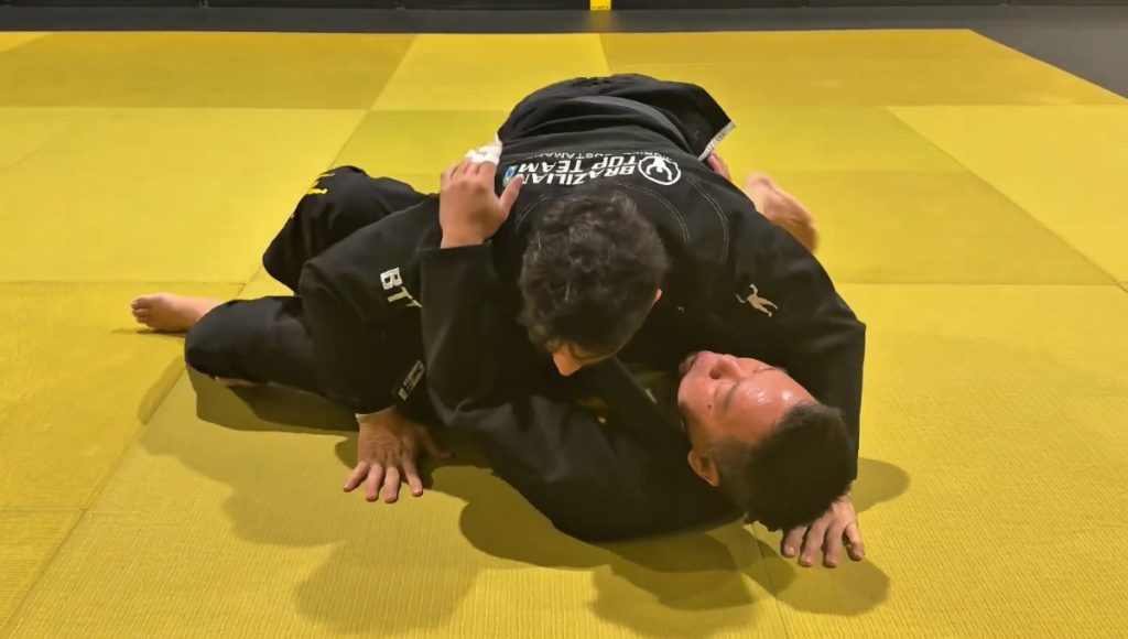 How to do the over under pass like Bernardo faria — BJJ technique at Banzai Jiu-Jitsu